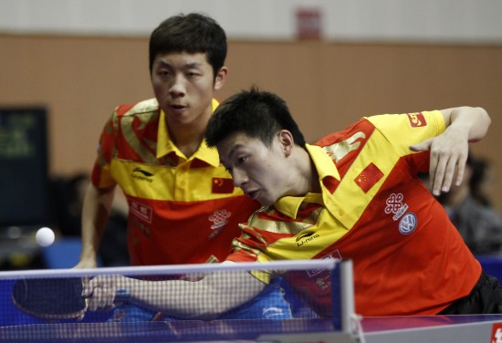 官方：多特蒙德与NFL匹兹堡钢人达成合作协议.