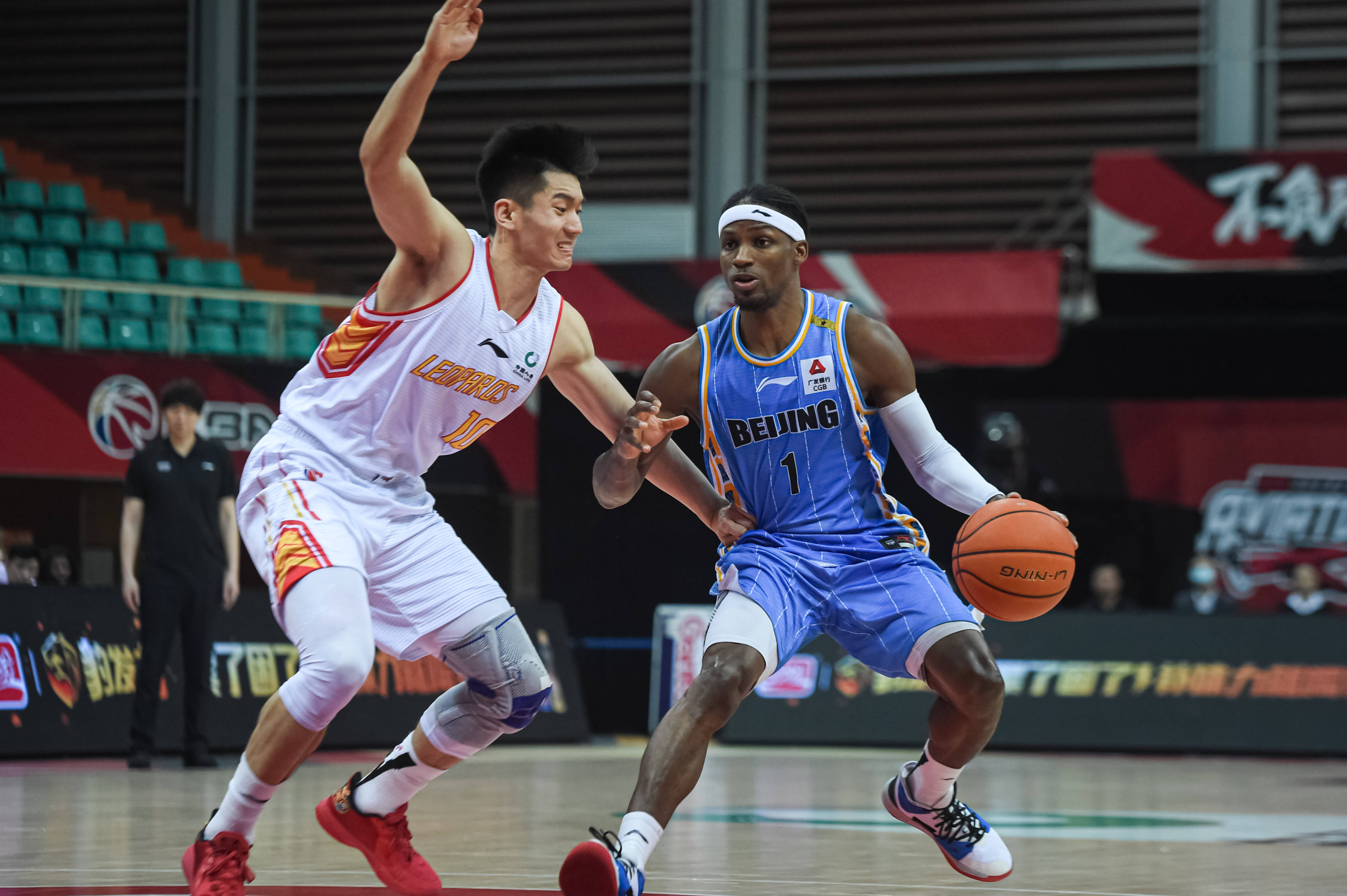 篮网新援小波特指出NBA球员努力程度问题